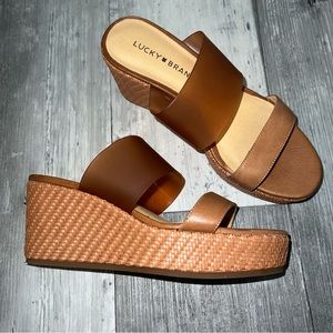 Lucky Brand Women's Brindia Strappy Slip On Wedge Sandal Size 8 1/2